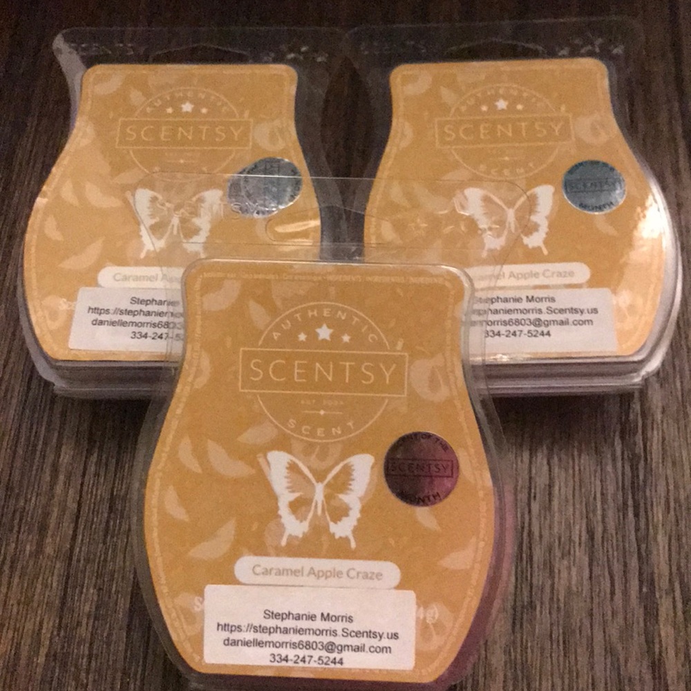 3 scentsy bars